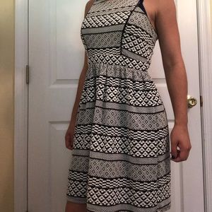 Monteau black and white patterned dress